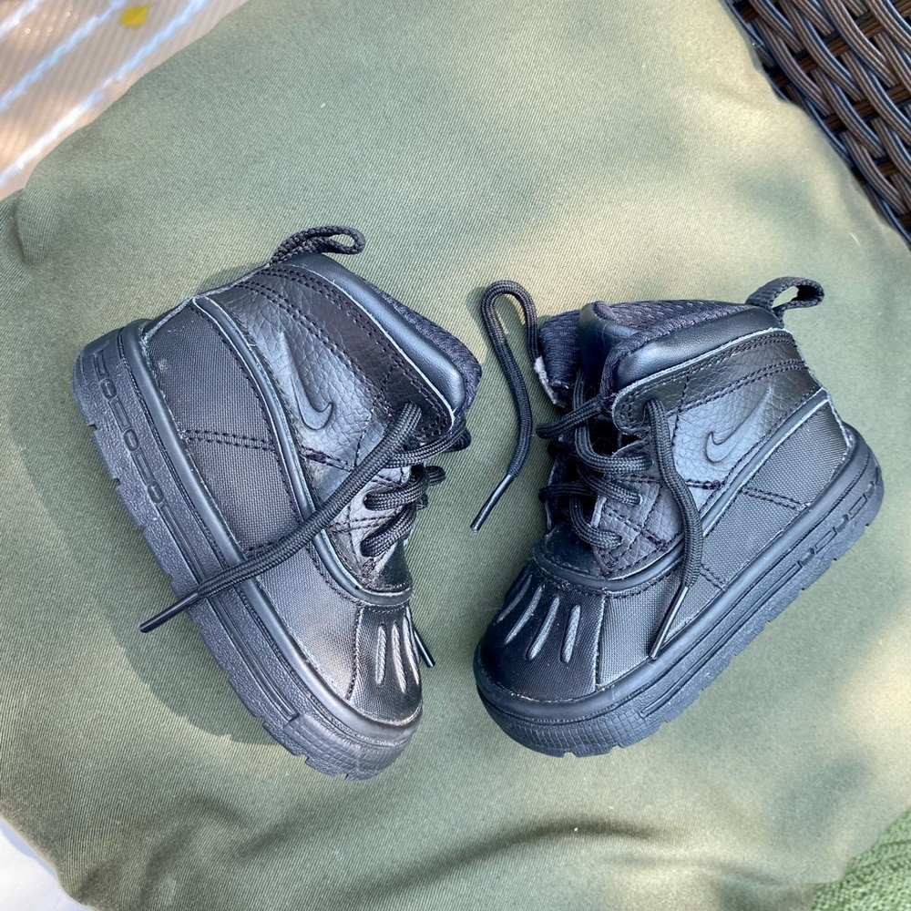 Nike boots